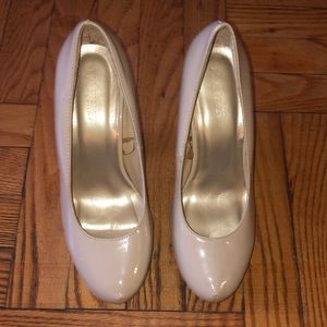 Forever 21 Nude 3inch platform heels